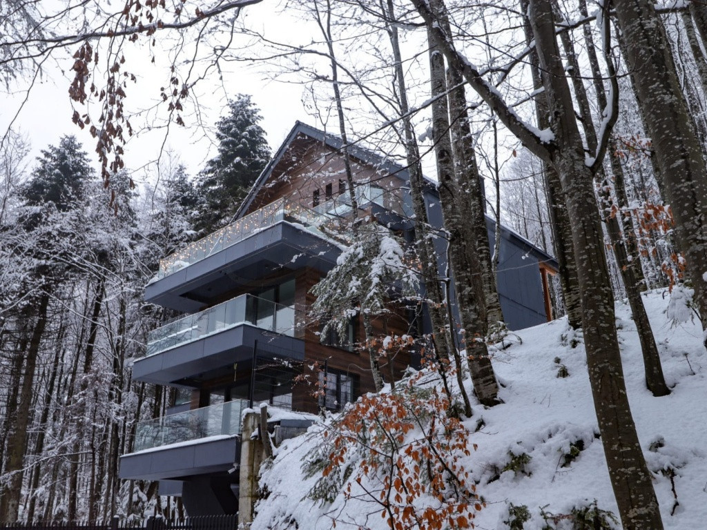 Penthouse 4 camere Sinaia I Vedere Panoramica