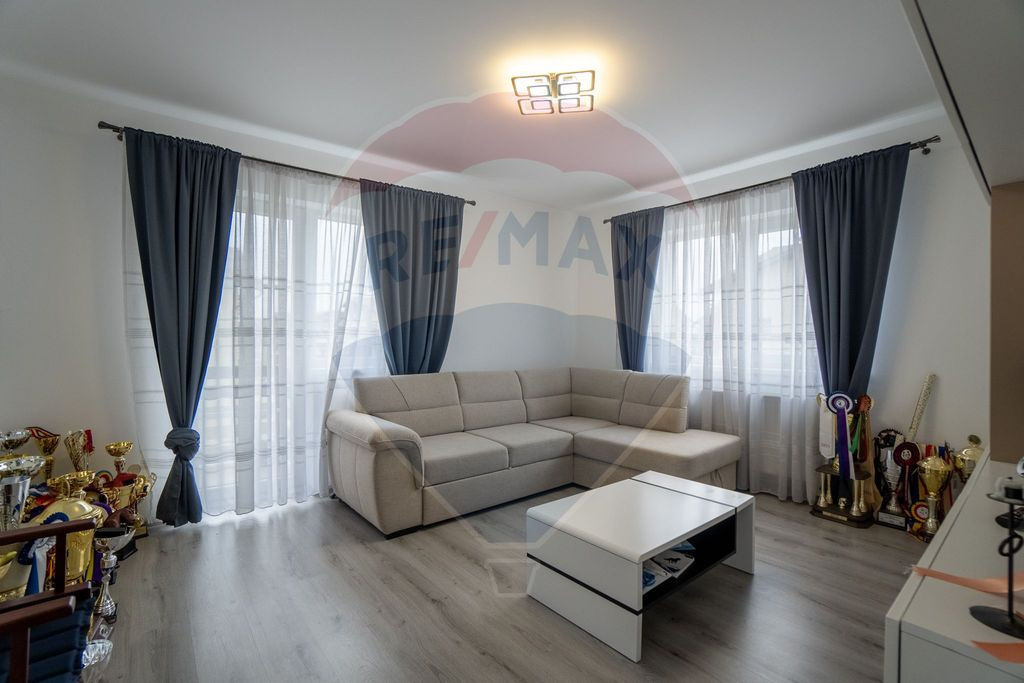 COMISION 0%| APARTAMENT 2 CAMERE| DECOMANDAT|2 BALCOANE|O...