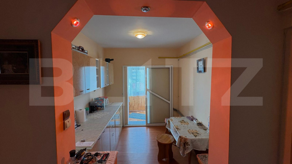 Apartament 2 camere, 49 mp, decomandat etajul 2, Rovinari