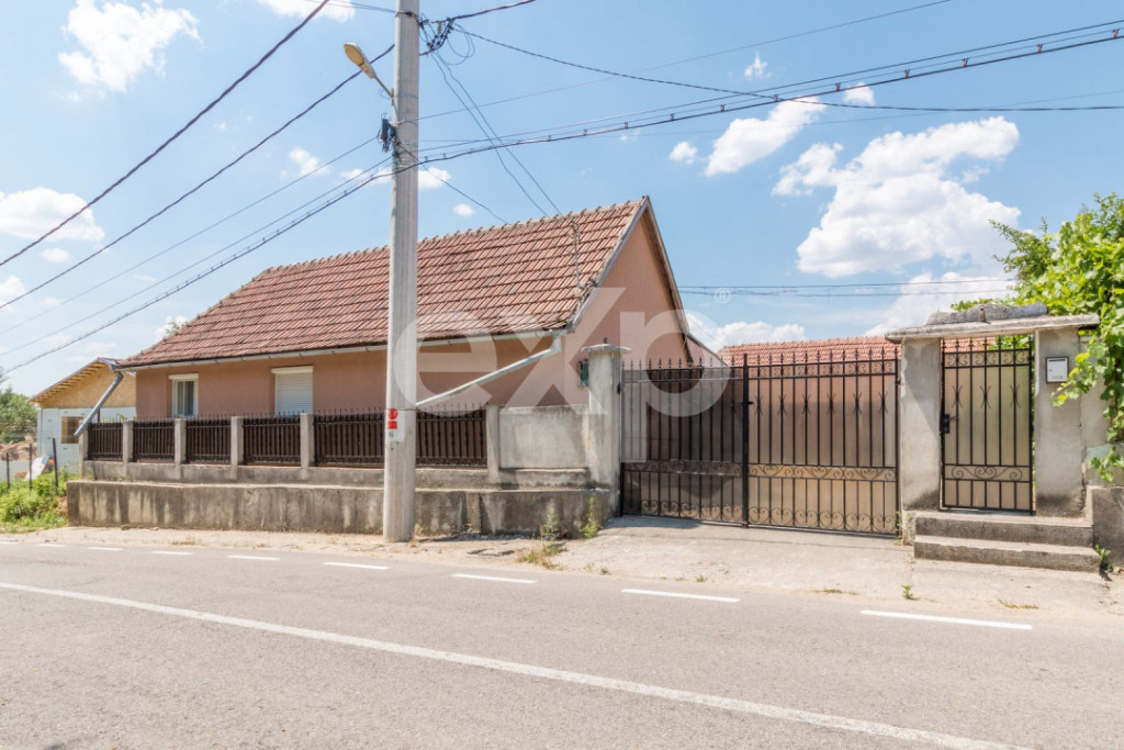 Apartament 3 camere decomandat, etaj 1, Xenopol