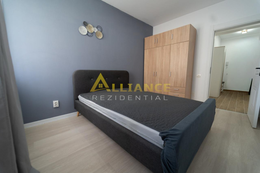 500 m Metrou Berceni Apartament 2 camere gradina 200 mp