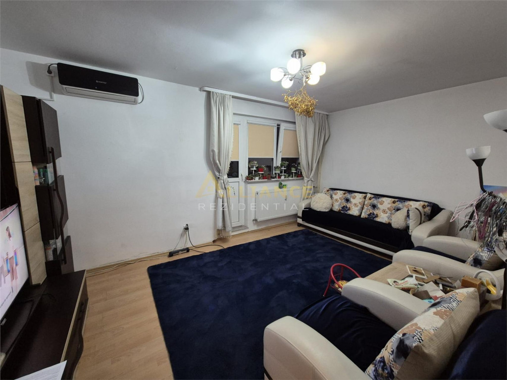 7 Minute Metrou Dristor | Apt 3 camere decomandat