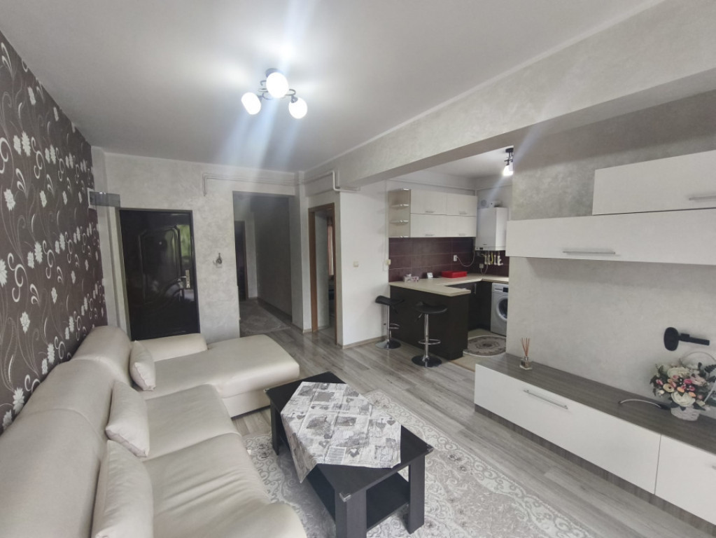 Apartament de inchiriat 2 camere, etaj 1, zona ultracentrala