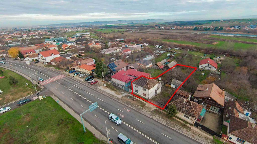 Casă cu 5 camere de vânzare în Sânmartin – Cartier ...