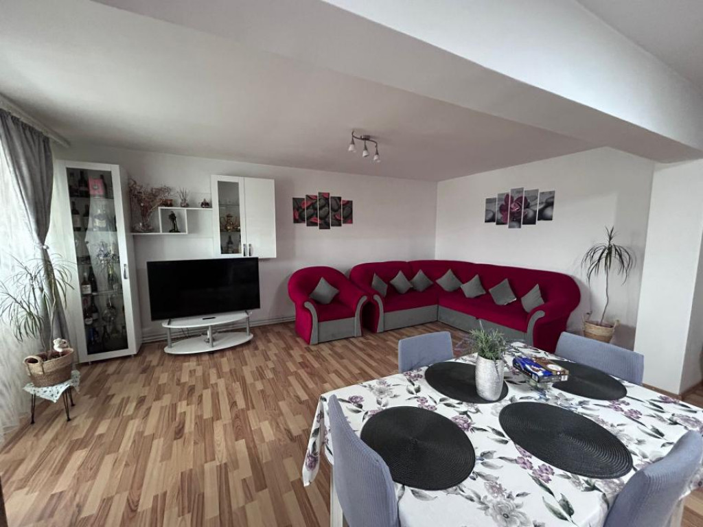 - Apartament 3 camere Dorobantilor - suprafata 80mp.