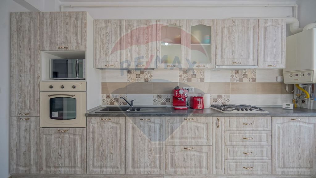 Proprietate la cheie, aspect deosebit, priveliste, Cristian,