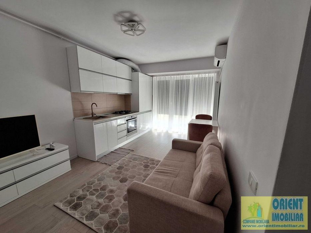 Tomis Plus Maurer, 2 camere, mobilat, gaze, loc de parcare