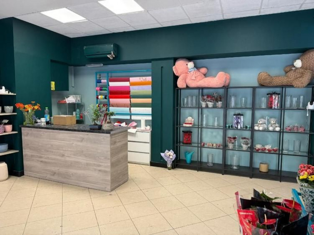 Zona Universitate, Spatiu Comercial 60mp (Parter + Demiso...