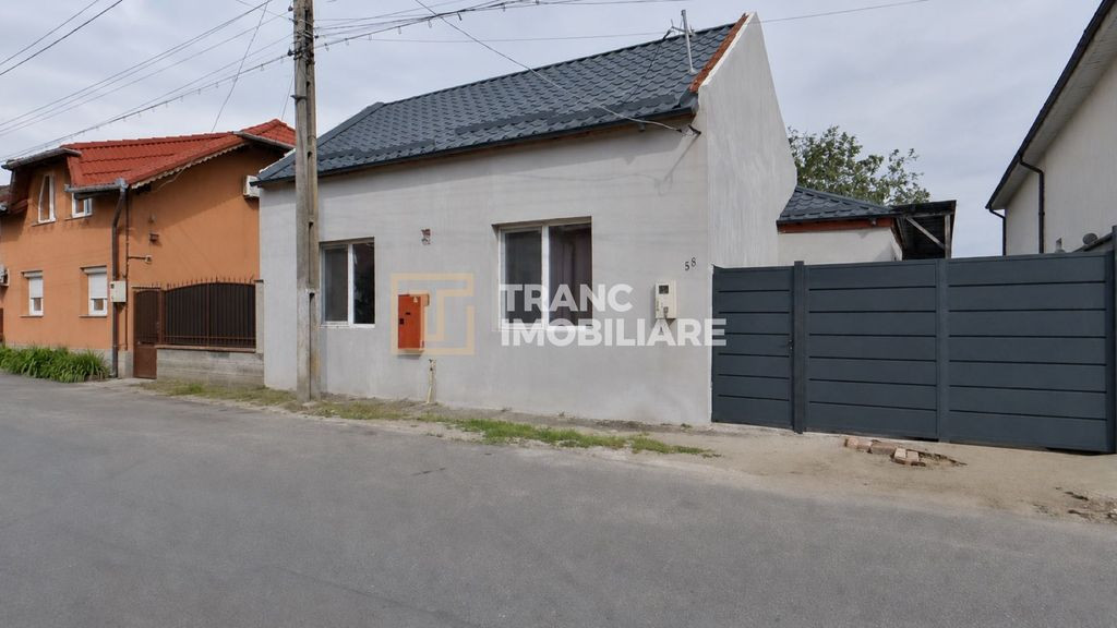 Casă renovată în Grădiște ???? | Teren generos