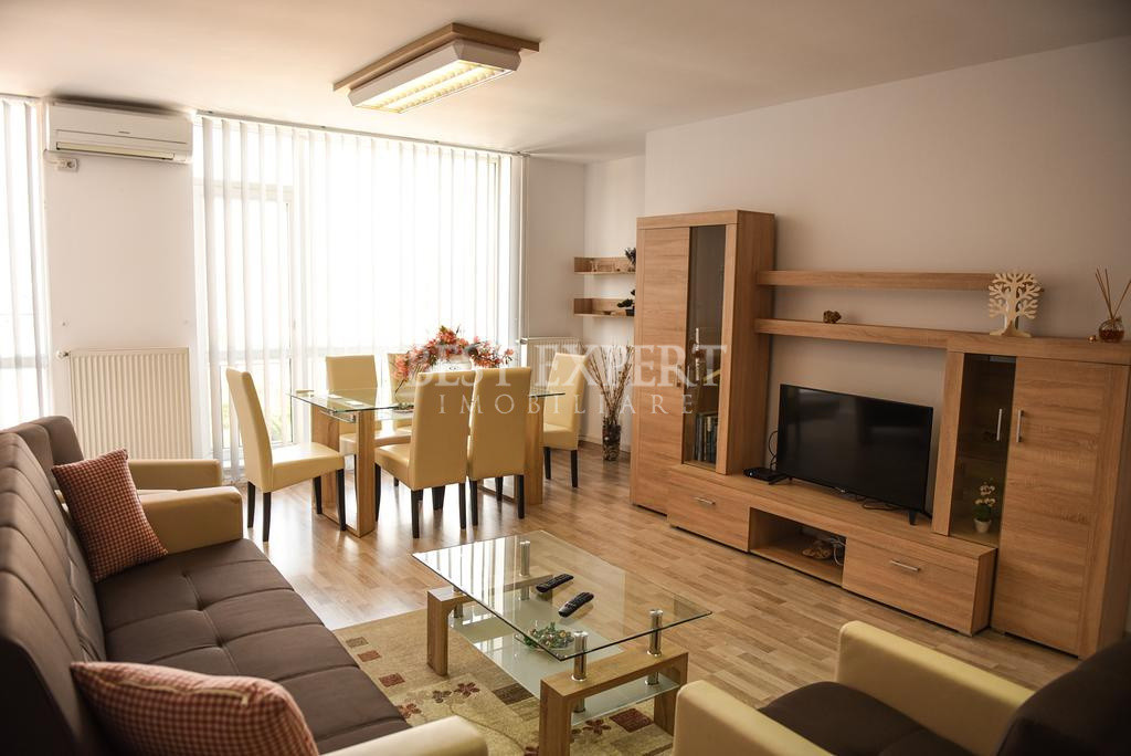 3 Camere Ideal pentru Familie | Parcare acoperita la 3.500 E