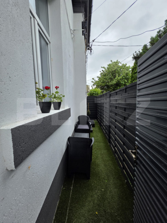 ???? Apartament 3 camere – Micro 16, etaj 2, (în spate...