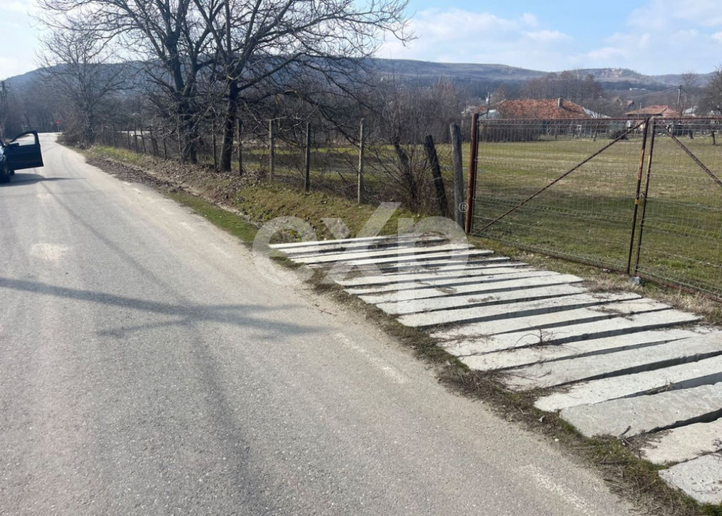 Teren intravilan de vânzare – 3.392 mp – Gorganu, Căli
