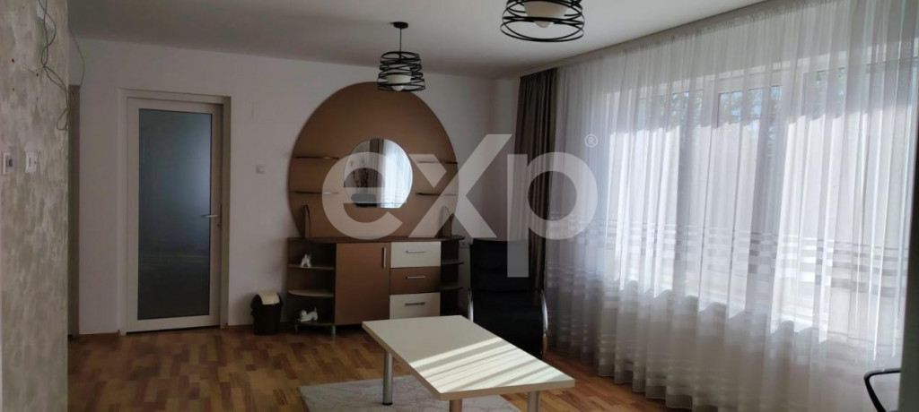 Apartament 3 camere, 50 mp, zona Micro 6