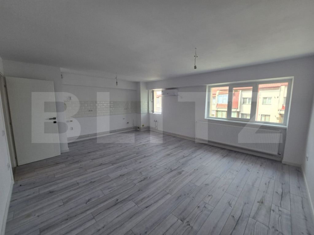 La pas de centrul vechi | Apartament renovat