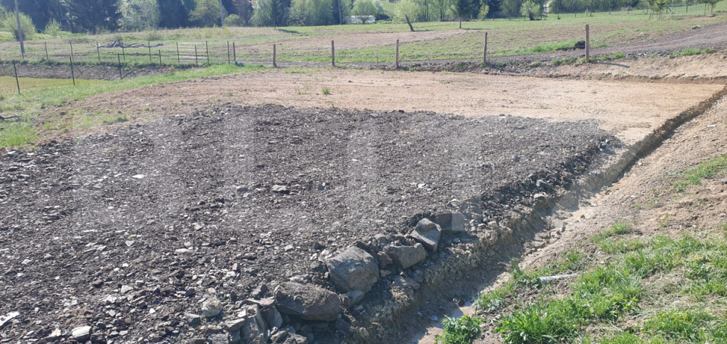 Teren intravilan, 954 mp, zona Plaiu Sarului - Vatra Dornei