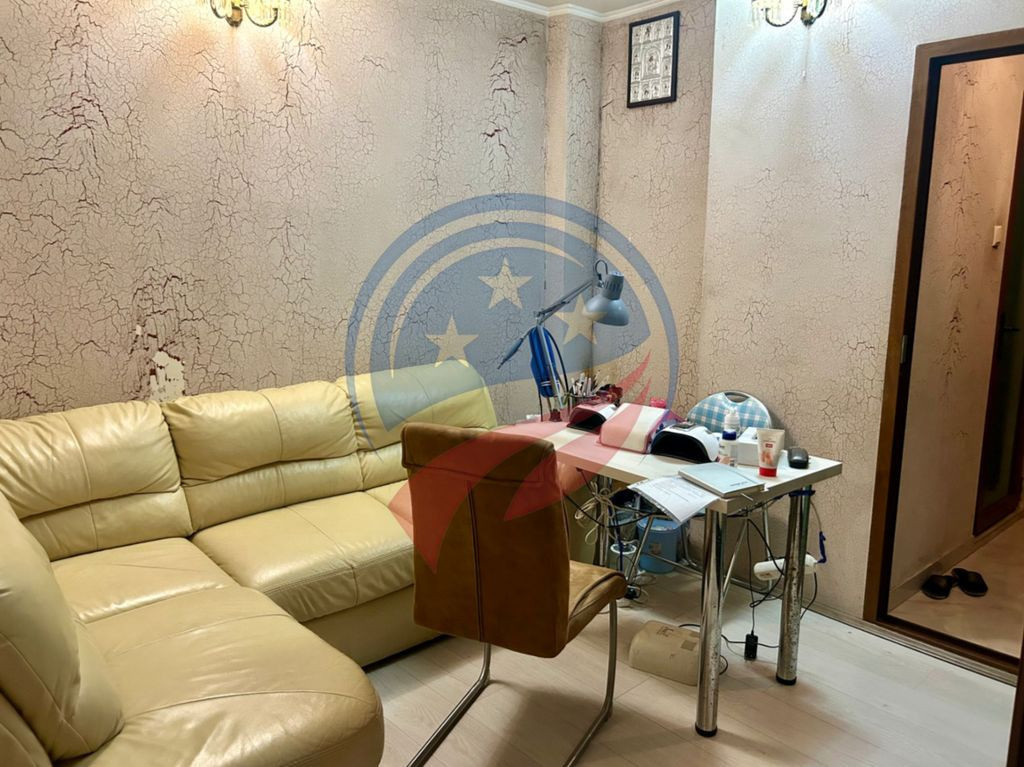 Garsonieră modernă de vânzare | Calea București – R...
