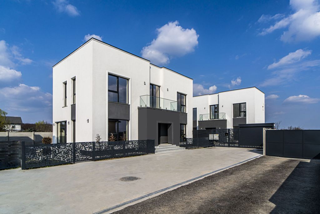 Vila tip duplex Otopeni- Odai- Matei Basarab.