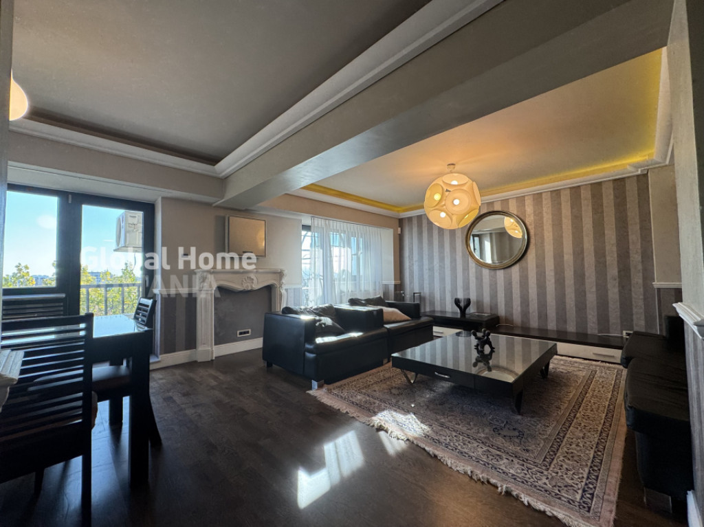 3 Camere -Bulevardul Unirii