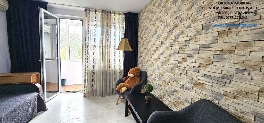 Apartament 2 camere, etaj 8/9, priveliște superbă Zona Orh