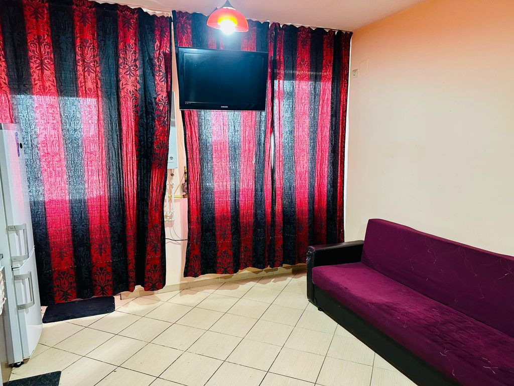 Garsonieră zona Luica