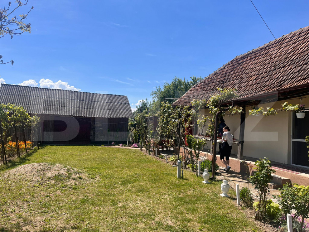 Casa 2 camere, 3.548mp, zona Tataresti