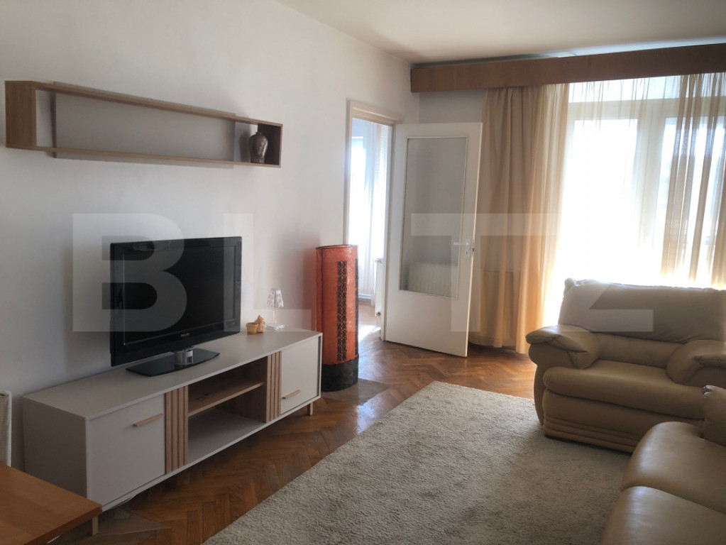 De inchiriat , apartament 2 camere , decomandat , Ultracentr