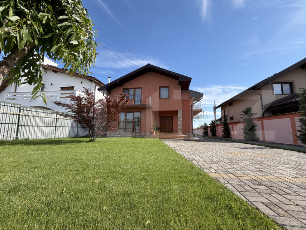 Casa P+M, 200 mpu, 950 mp teren, Carcea