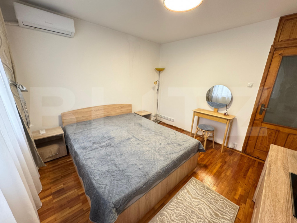 Apartament de inchiriat, 2 camere, decomandat, 55 mp, Sarari
