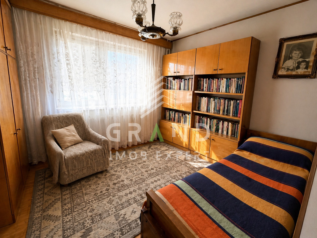 2 Camere Decomandate | Balcon | Etaj 6/10 | Orientare VEST |