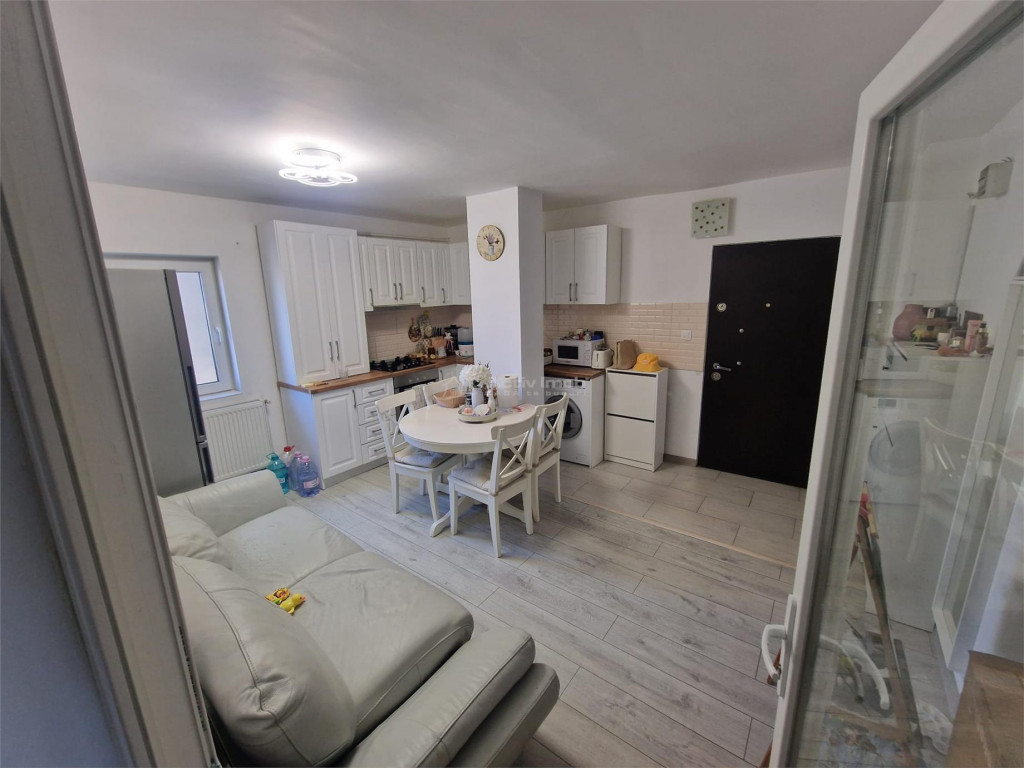 Apartament 2 camere de in micro 6 strada Basarabiei