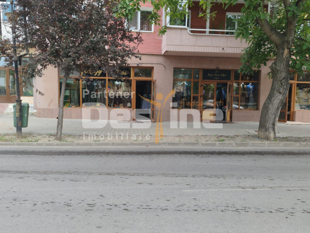 Spatiu comercial 242 mp utili, zona Ultracentrala Husi, Vas