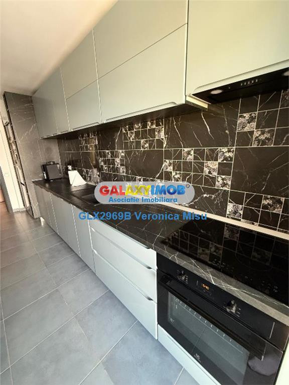 Apartament 3 camere 80 mp | Parcare - Curte | M. Aparatorii