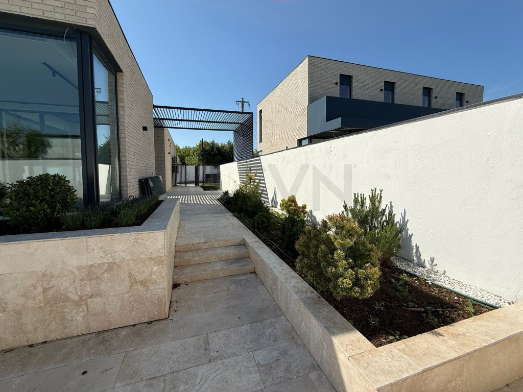 Vila Exclusivista De l Corbeanca l Cartier Privat