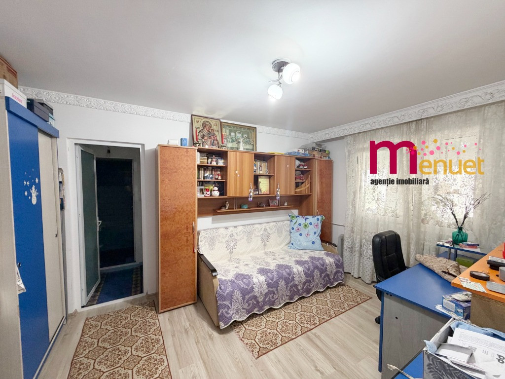 Apartament 2 camere,str.Eternitatii,parter