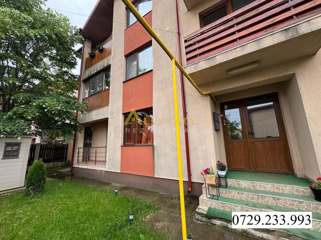 Apartament 3 camere - 77 mp - Drumul Fermei