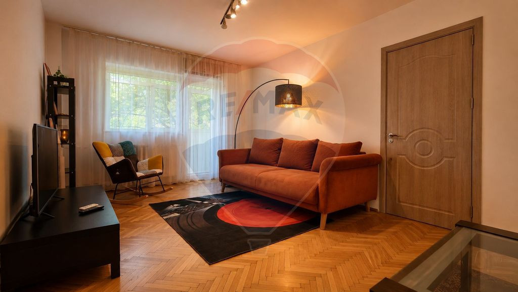 Apartament cu 3 camere de inchiriat, Str. Turda, Sector 1...