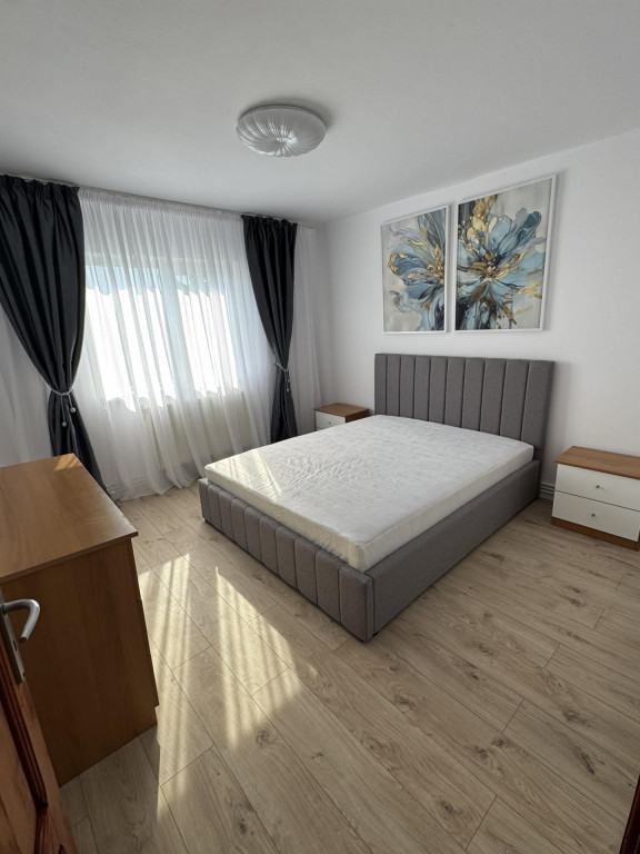Zona Neagoe Voda - 2 camere - parter - balcon