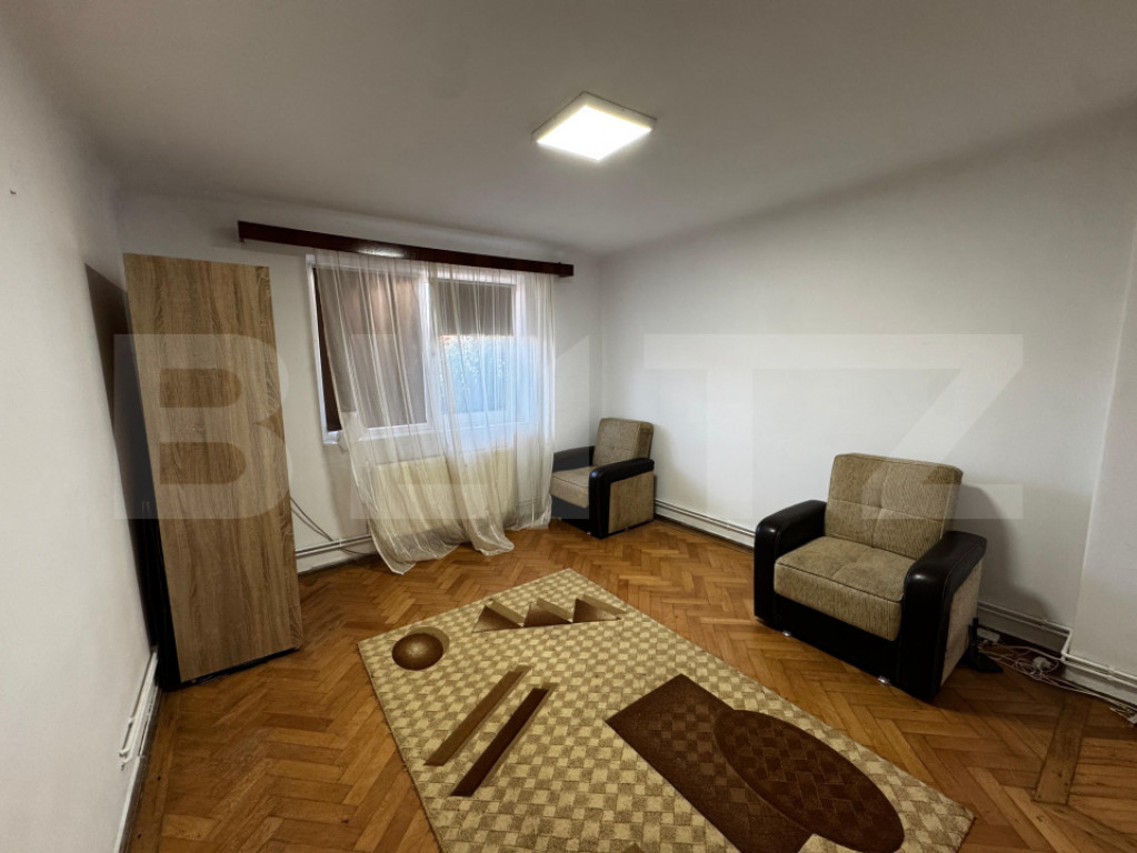 Apartament in bloc tip vila, parter, 50 mp, mobilat utilat -