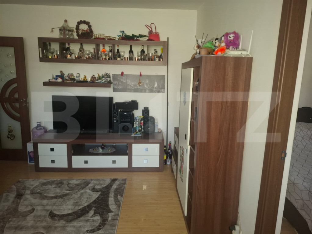 Apartament 2 camere, 40 mp, zona MIcro 5