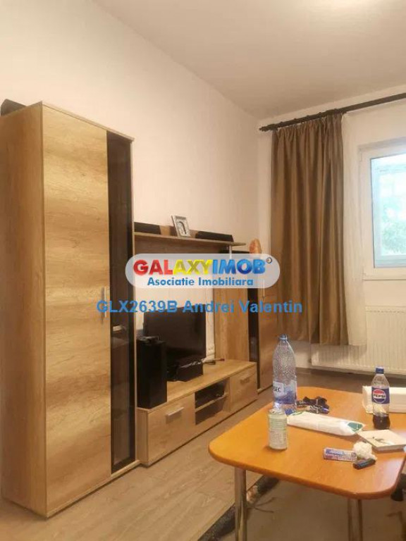 Garsoniera 34 – parcare inclusă – 600 m metrou Apărăt