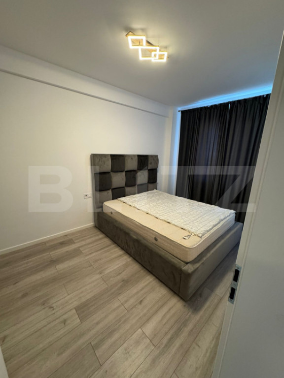 Studio, 39 mp, incalzire in pardoseala, zona Rovine