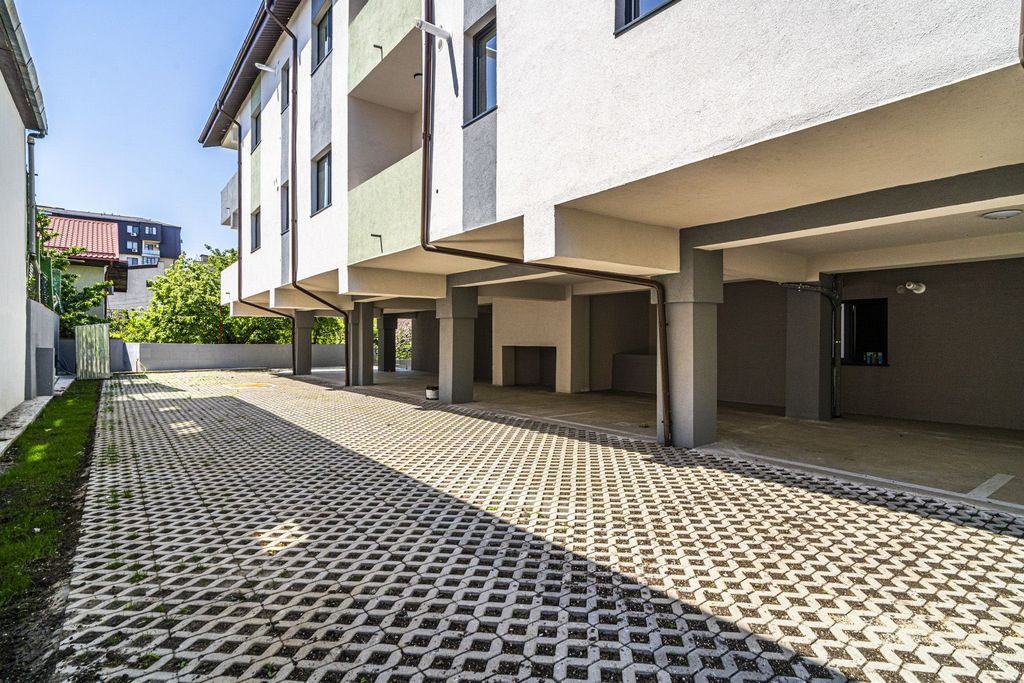 Apartament 2 camere, 57 mp, decomandat, etaj 1/4, MILITAR...