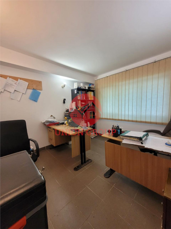 Apartament de vânzare 3 camere centru