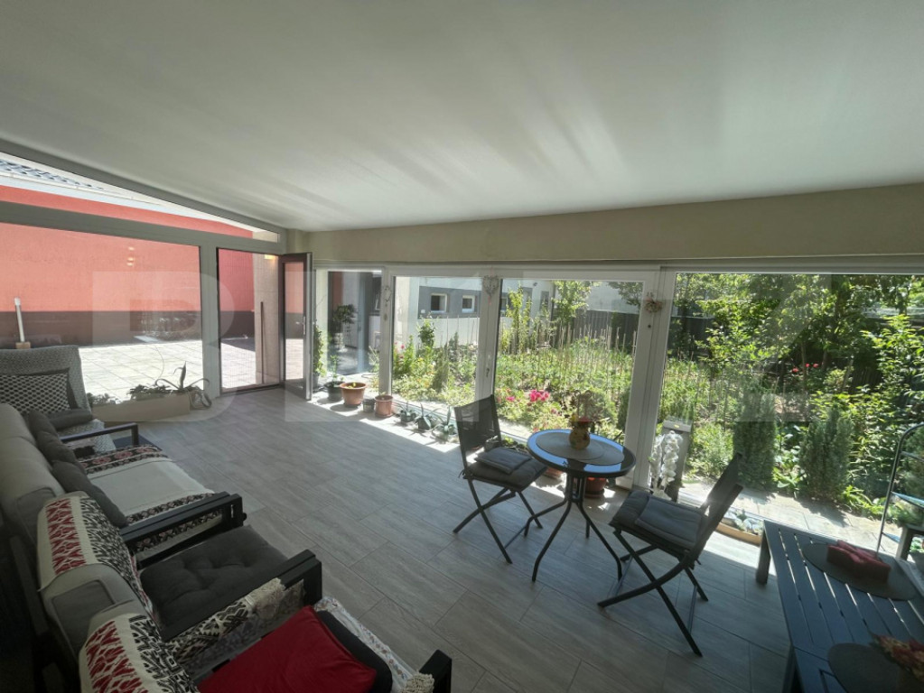 Vila Dumbravita 330 mp utili, Teren 558 mp - zona Kaufland