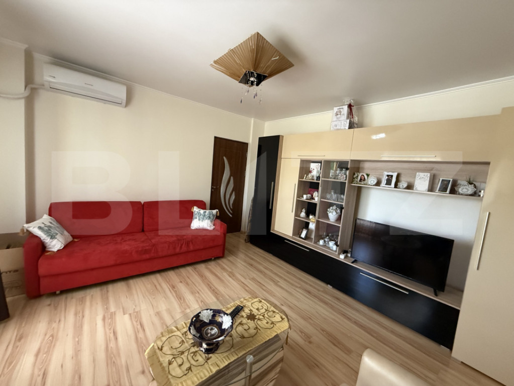 Apartament 3 camere, 63 mp, zona Careiului