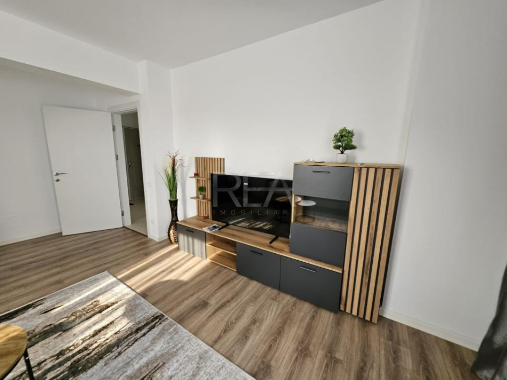 2 camere Ozana decomandat, centrală, parcare, an 2022, 101