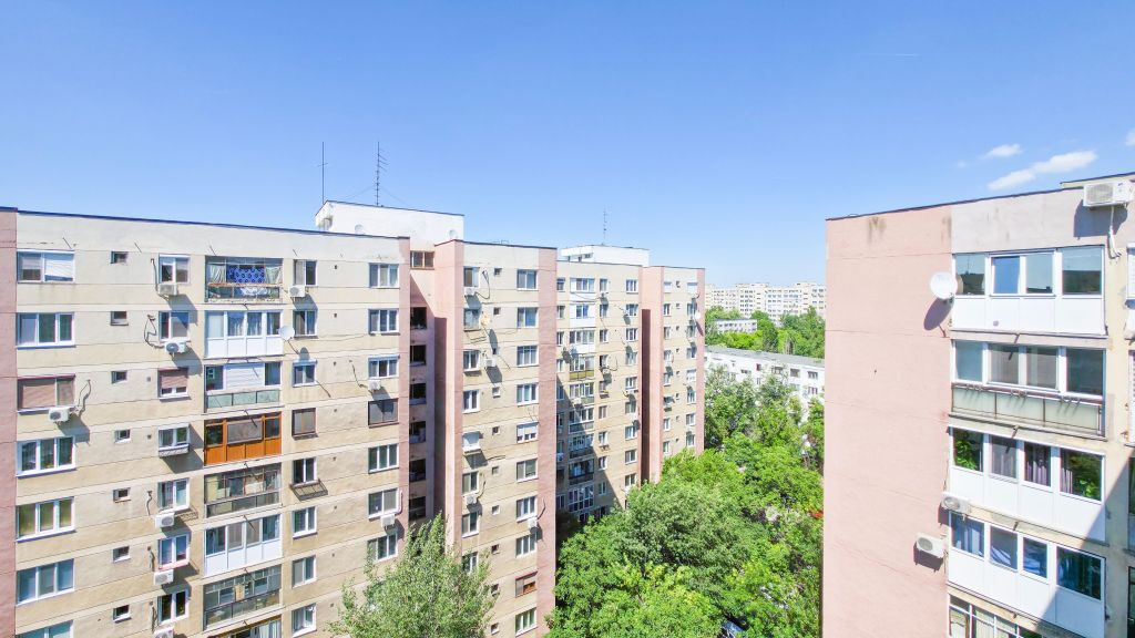 3 camere de vanzare Drumul Taberei Bd Timisoara
