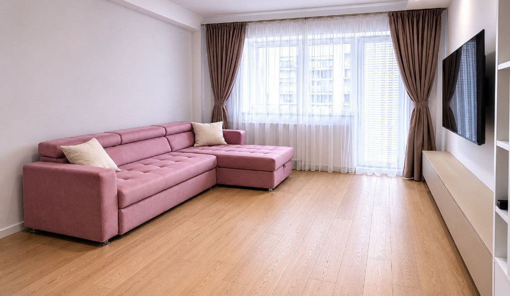Apartament cu 3 camere, decomandat - zona Tractorul