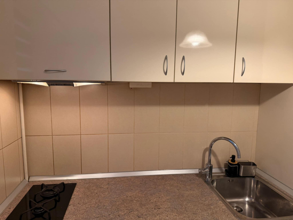 Apartament de 2 camere zona TRACTORUL,