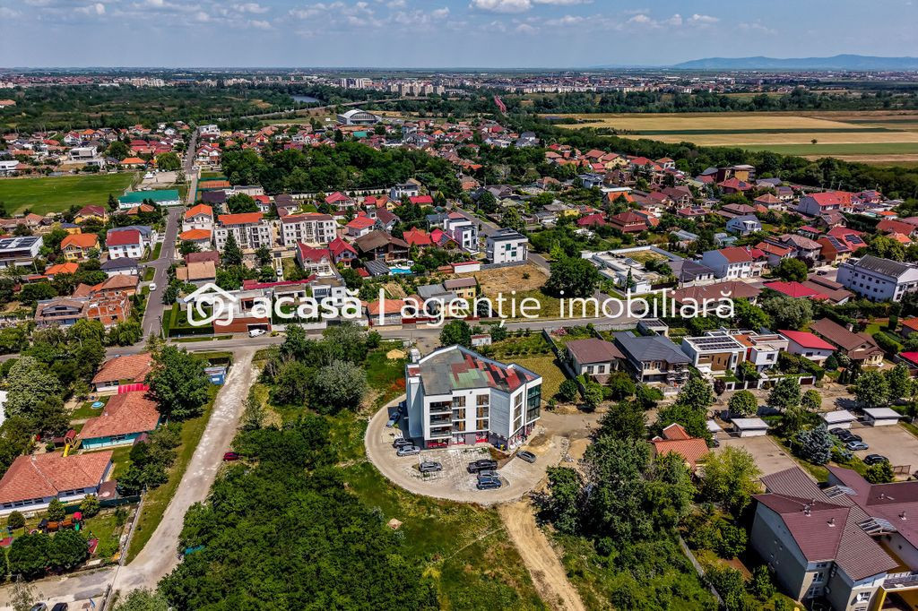 Apartament cu 2 camere, bloc nou, Subcetate, Arad